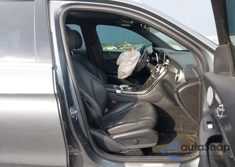 2018 Mercedes-Benz Glc 300 4Matic из США, поврежденный, VIN WDC0G4KB3JV038211